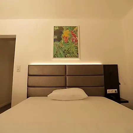 Galeria Airport מלון 4*