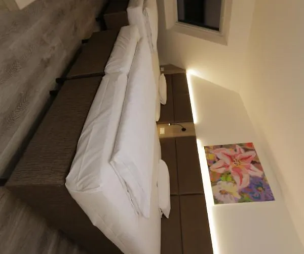 Galeria Airport Ξενοδοχείο 4*